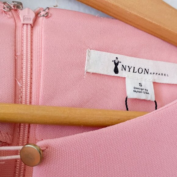 NYLON Ruffle Sleeve Peplum Top – Pink Keyhole Blouse | Size Small - Picture 5 of 9